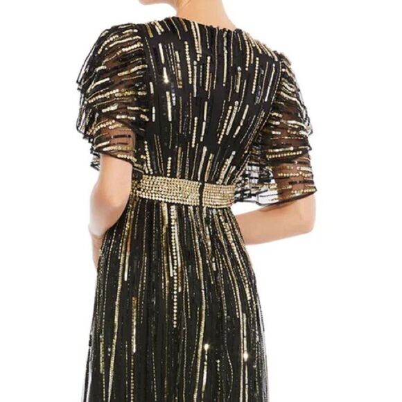 MAC DUGGAL Women’s Embellished Full Length Layered Sleeves Gown in the Size 12 - Picture 6 of 10